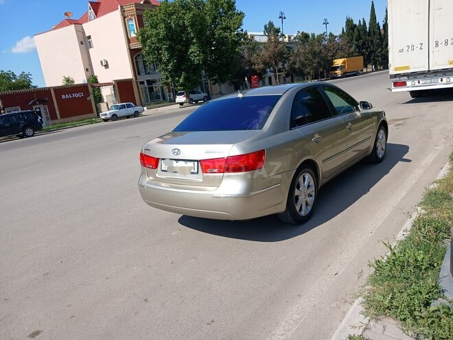 Hyundai Sonata-10