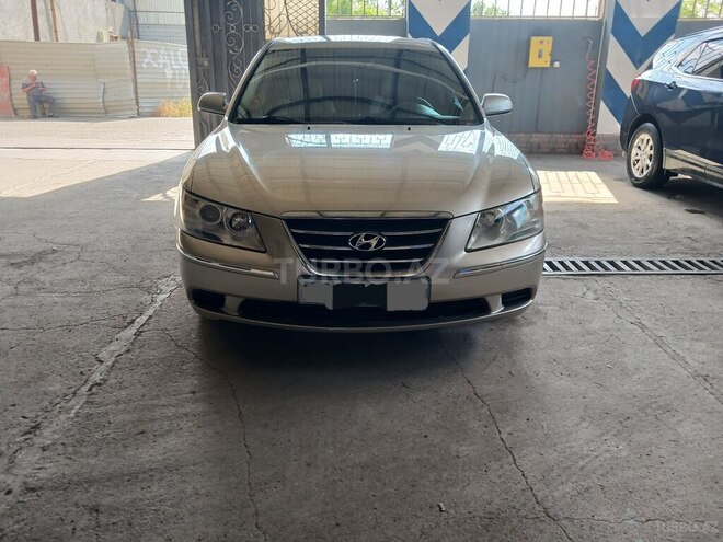 Hyundai Sonata-13