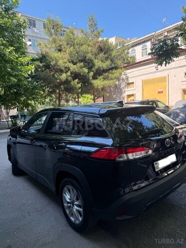 Toyota Corolla Cross-4