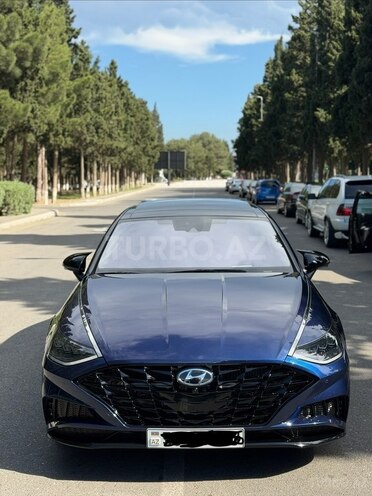 Hyundai Sonata-1