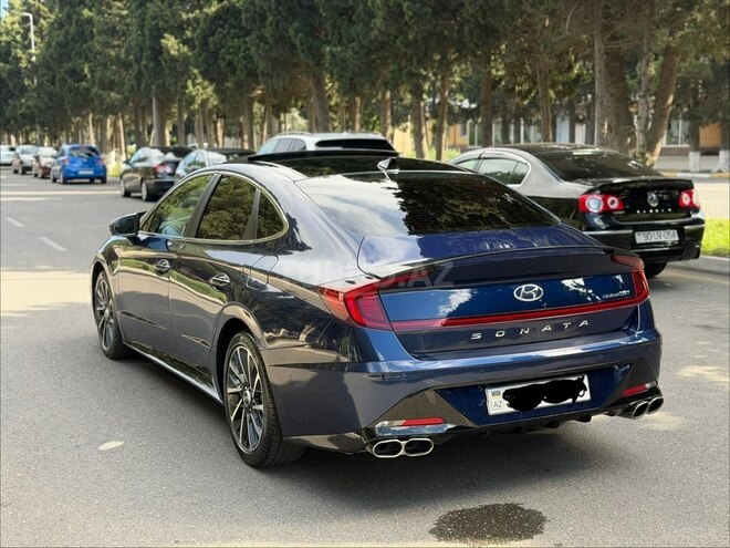 Hyundai Sonata-5