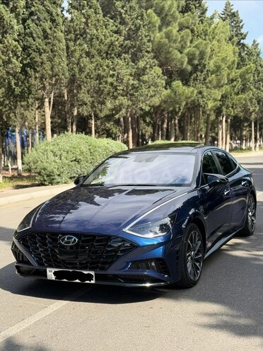 Hyundai Sonata-2