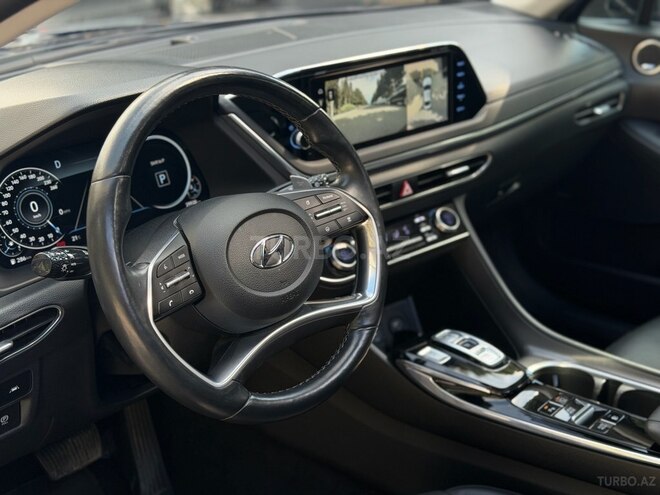 Hyundai Sonata-10