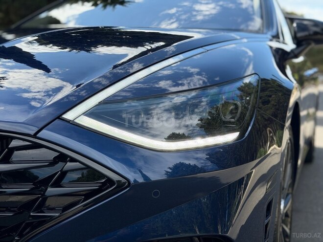 Hyundai Sonata-8