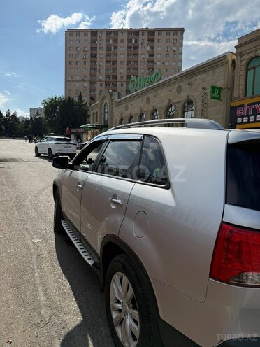 Kia Sorento-4