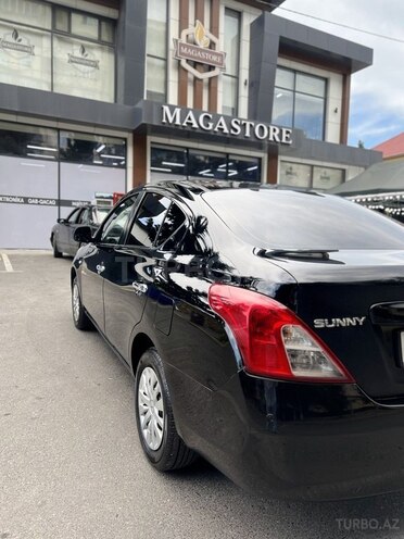 Nissan Sunny-3