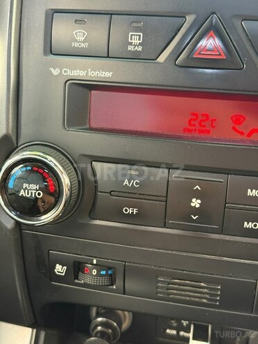 Kia Sorento-11