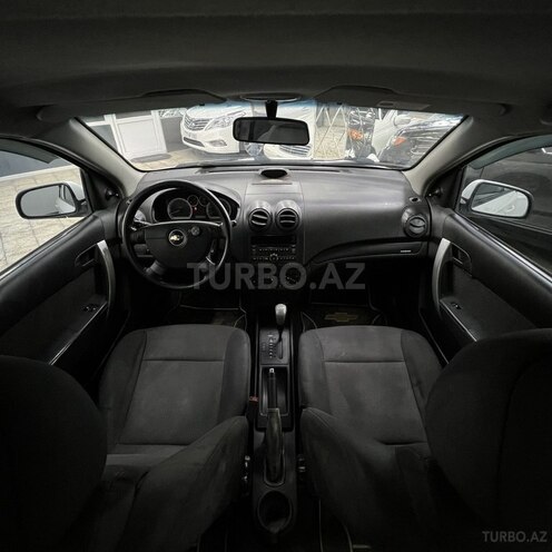 Chevrolet Aveo-9