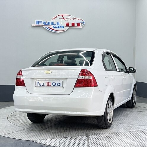 Chevrolet Aveo-3