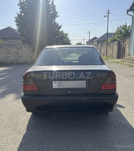 Mercedes C 180-2