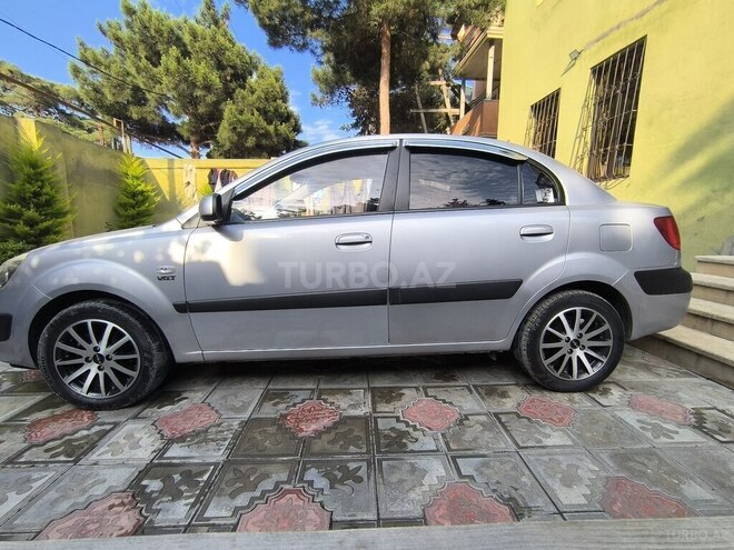 Kia Pride-4