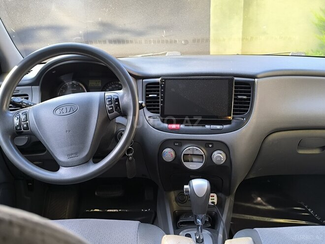 Kia Pride-7