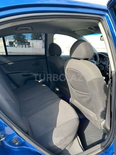 Kia Rio-2