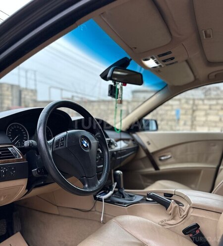 BMW 525-6