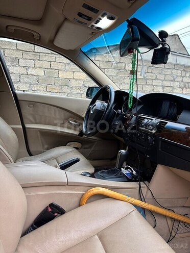 BMW 525-7