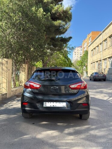 Chevrolet Cruze-2