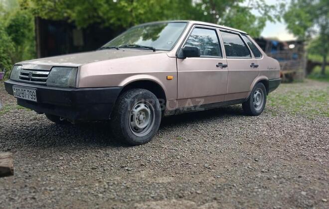 LADA (VAZ) 21099-2