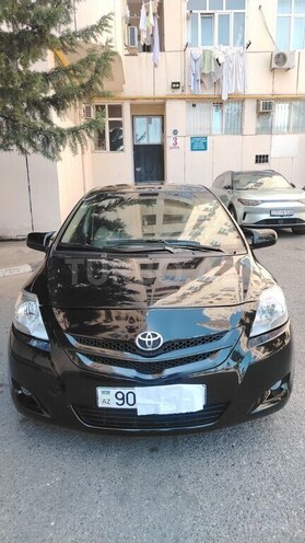 Toyota Yaris-1