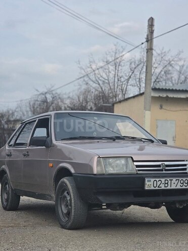 LADA (VAZ) 21099-10