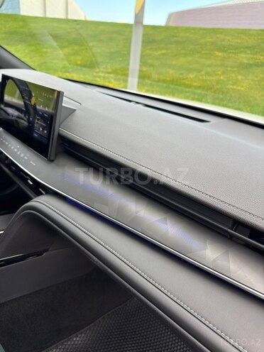 Toyota Camry-10