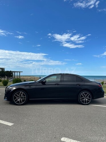 Mercedes E 300 e-3