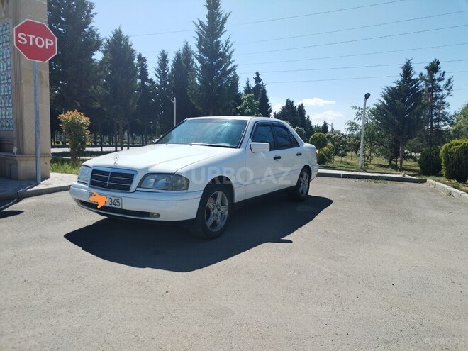 Mercedes C 180-3