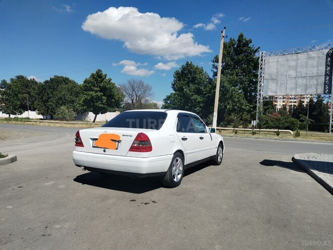Mercedes C 180-6