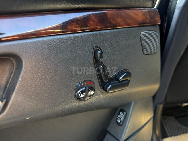 Mercedes S 320-9