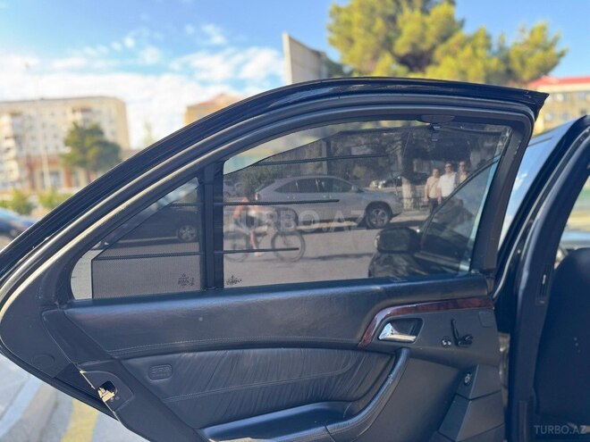 Mercedes S 320-10