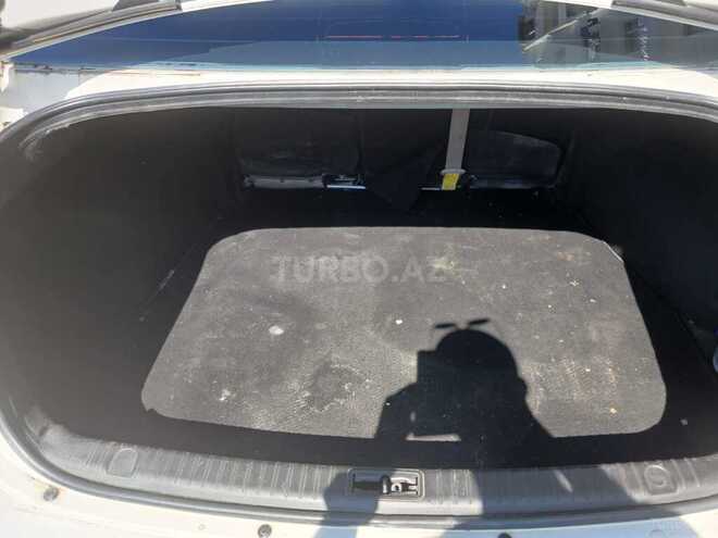 Hyundai Sonata-11