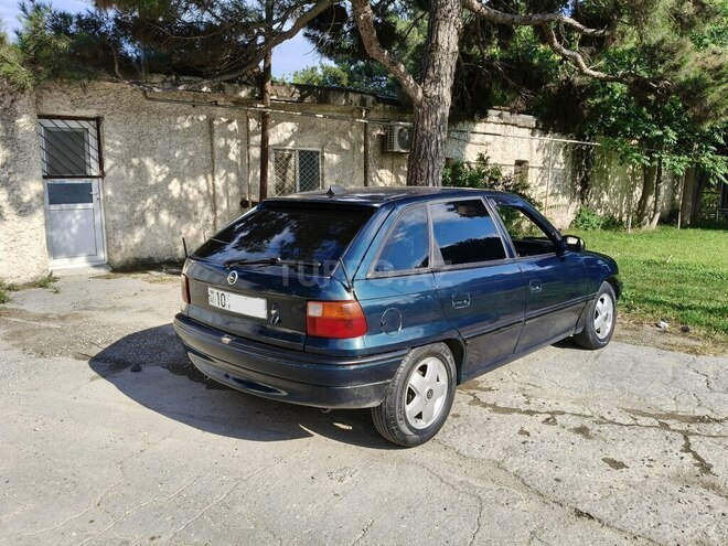 Opel Astra-8
