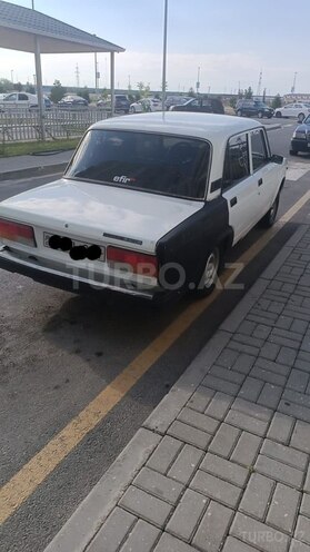 LADA (VAZ) 2107-2