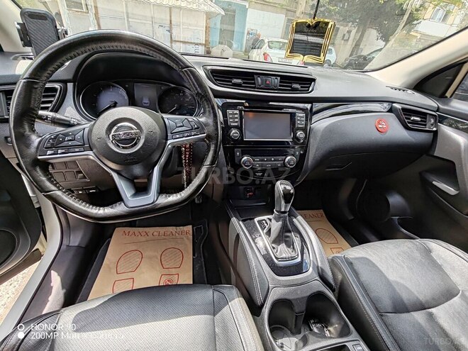Nissan Qashqai-11