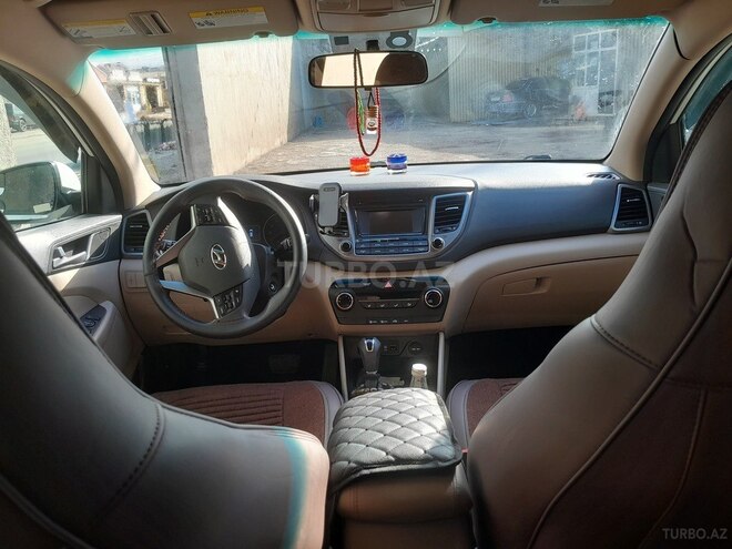 Hyundai Tucson-4