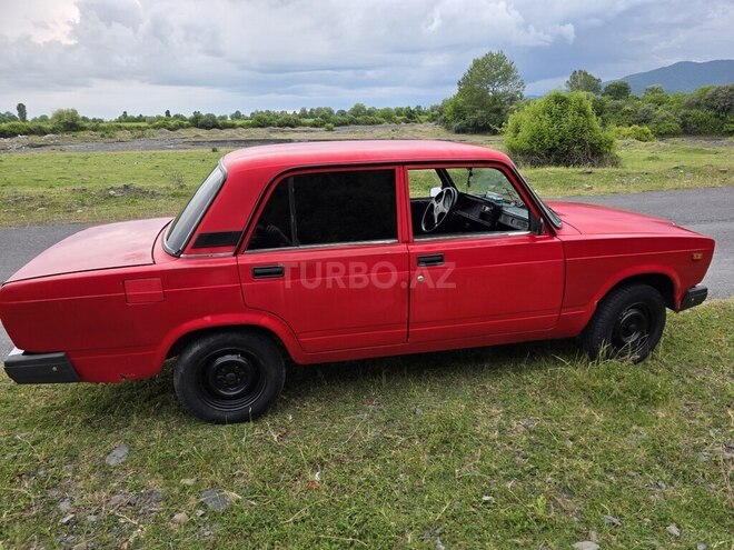 LADA (VAZ) 2107-5