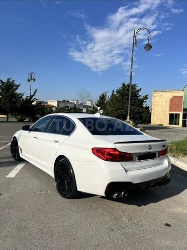 BMW 530-2