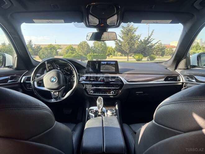 BMW 530-8