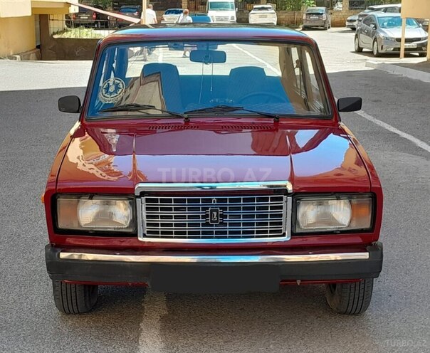 LADA (VAZ) 2107-1