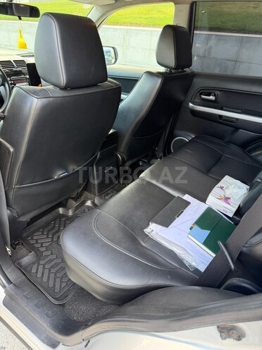 Suzuki Grand Vitara-7