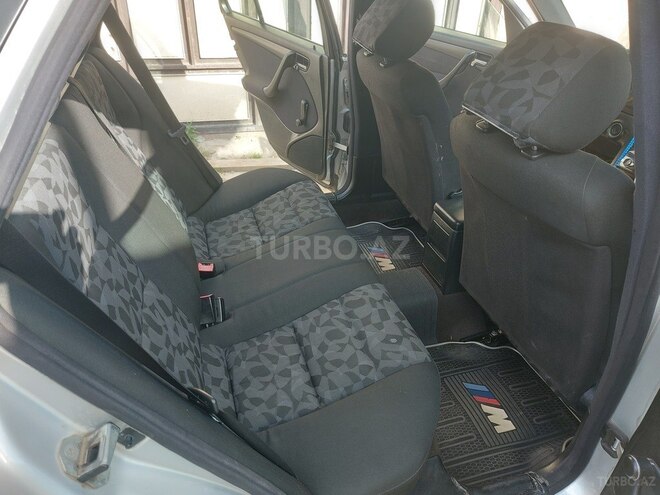 Mercedes C 220-6
