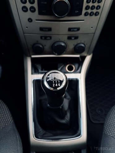 Opel Astra-6