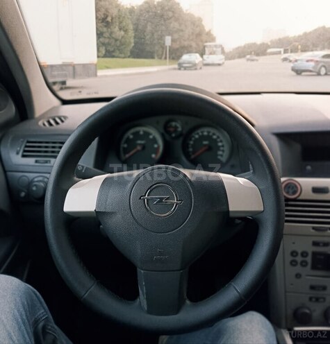 Opel Astra-7