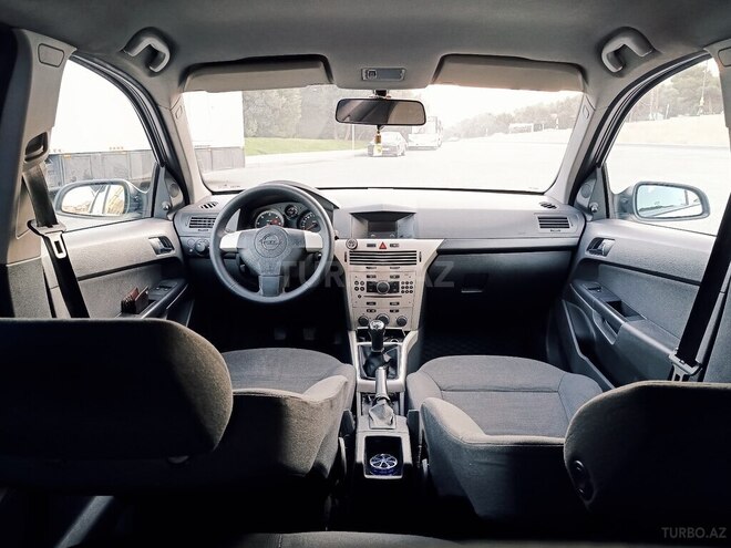 Opel Astra-10