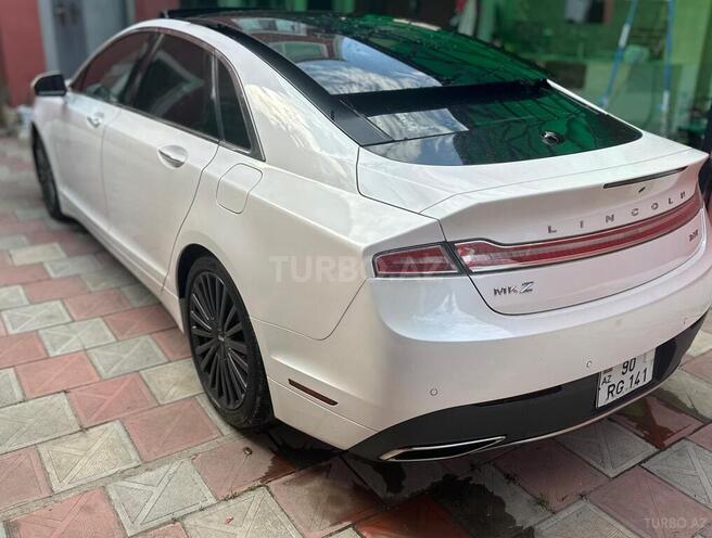 Lincoln MKZ-6