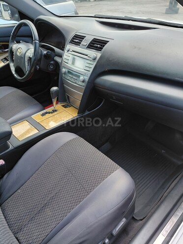 Toyota Camry-3