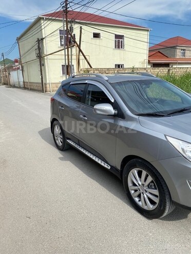 Hyundai ix35-6