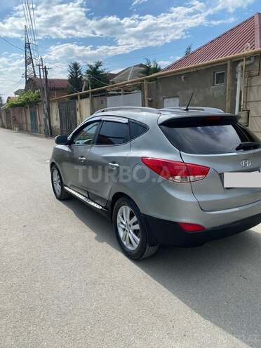 Hyundai ix35-3