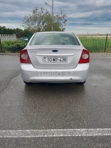 Ford Focus-4