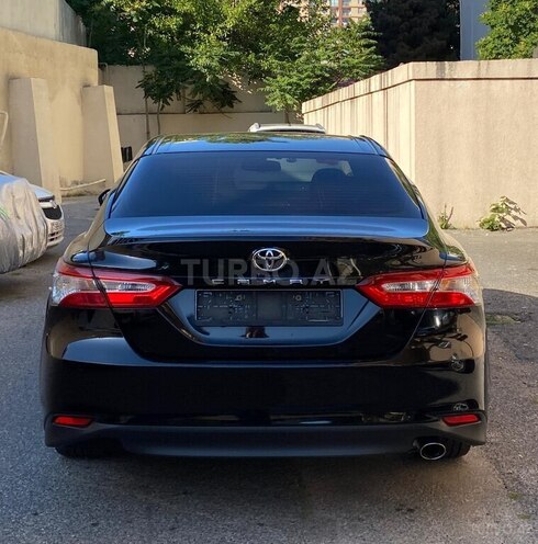 Toyota Camry-4