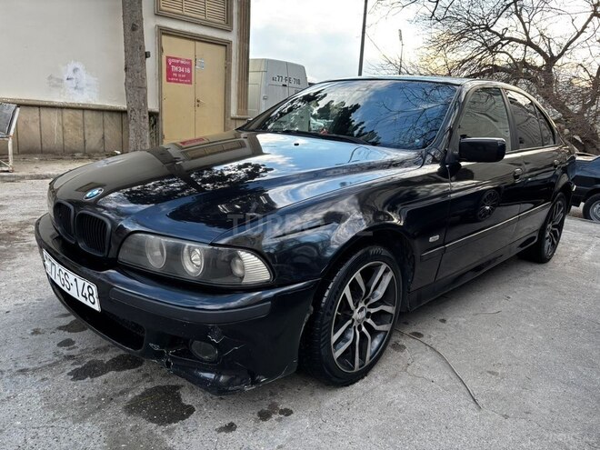 BMW 523-4